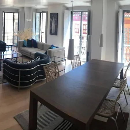Plaza Ayto Loft Hall 아파트 *