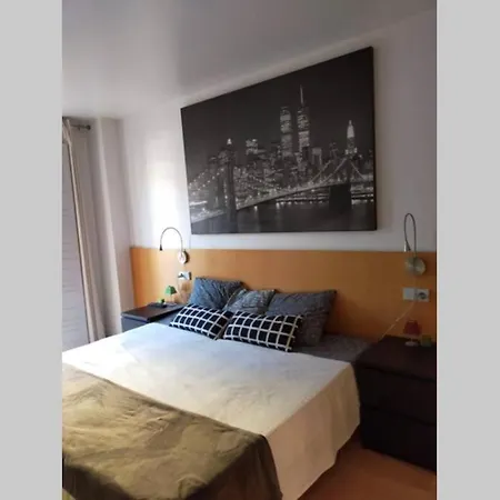 Plaza Ayto Loft Hall 아파트