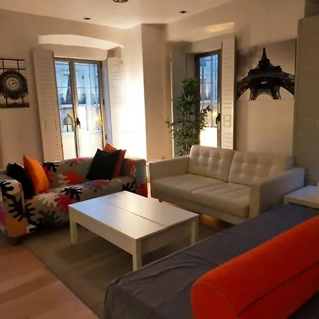 Plaza Ayto Loft Hall * Oviedo